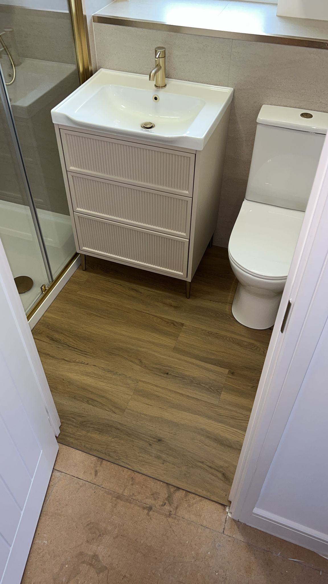 Flooring - Hobsons Bathrooms